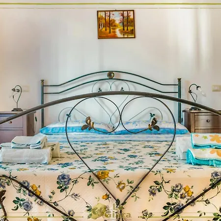 La Giara Bed & Breakfast 4*