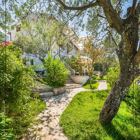 Bed & Breakfast La Giara 4*