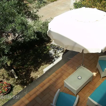 Bed & Breakfast La Giara 3*