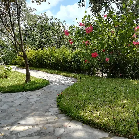 Bed & Breakfast La Giara Acquafredda