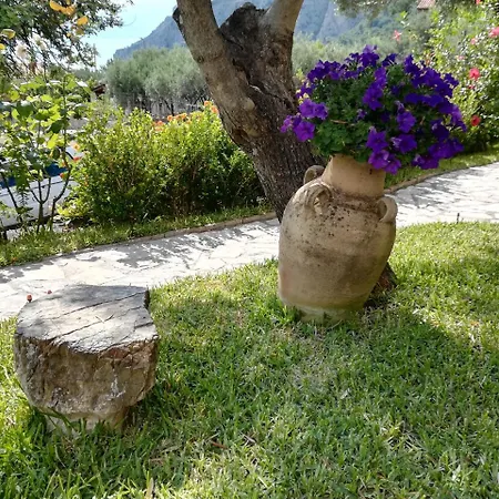 Bed & Breakfast La Giara