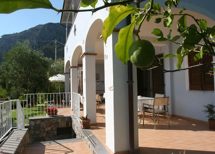 Bed & Breakfast La Giara Acquafredda